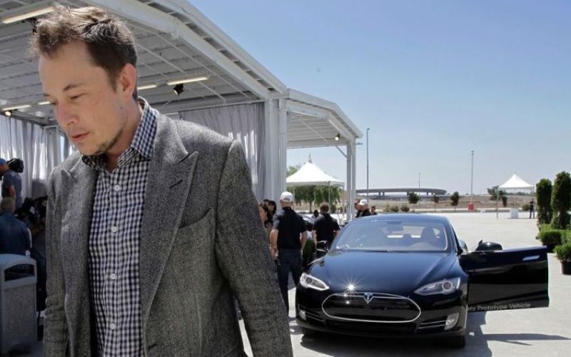 Este Tesla doar o schemă financiară piramidală?