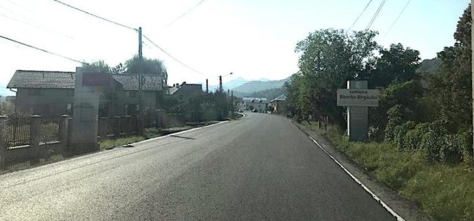 DIMEX a turnat primii 3 km de asfalt în Bistrița Bârgăului, parte din Lotul 2 Poarta Transilvaniei