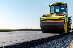 FRASINUL reface asfaltul pe sectoare din drumurile Ilva Mică-Leșu și Bistrița-Jelna