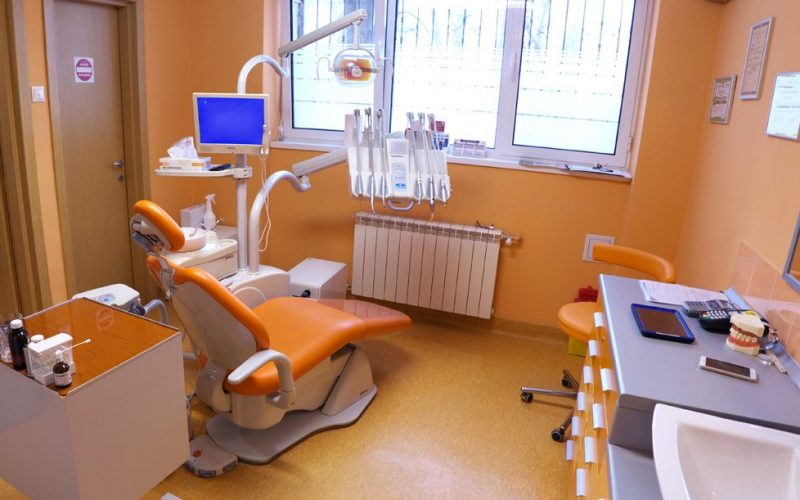 Cum vor funcționa cabinetele stomatologice după 15 mai