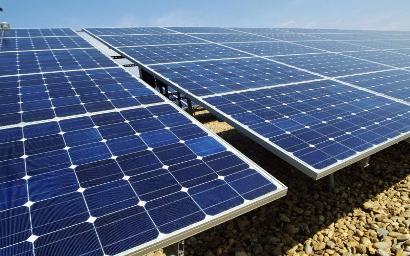 Investitori brașoveni pregătesc la Lechința unul dintre cele mai mari parcuri solare din România, evaluat la 50 mil. euro