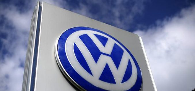 Volkswagen poate fi dat în judecată pentru manipularea emisiilor