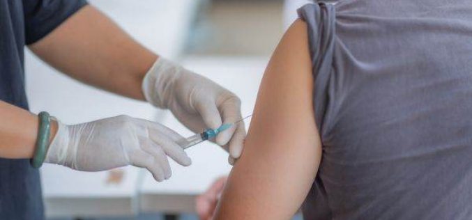 După decesele din Norvegia, experţii în sănătate solicită suspendarea vaccinării cu Pfizer