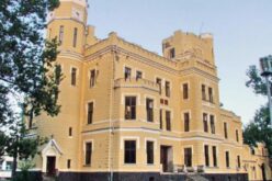 Un lichidator din Bistrița vinde un castel de 4 mil. euro în Bihor