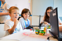 Logiscool Bistrița organizează tabere de vară pentru copiii pasionați de IT