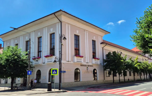 Primăria Bistrița caută o bancă pentru un credit de până la 150 de milioane de lei