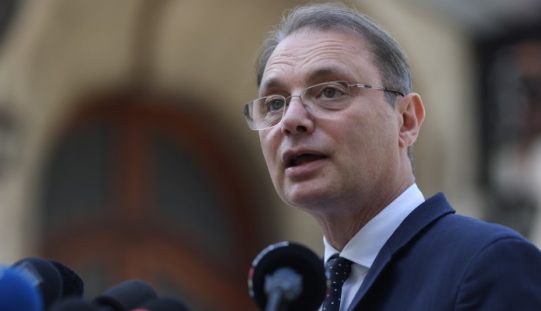 Programul Guvernului Niculescu prevede plata la 90 de zile a facturilor către constructori